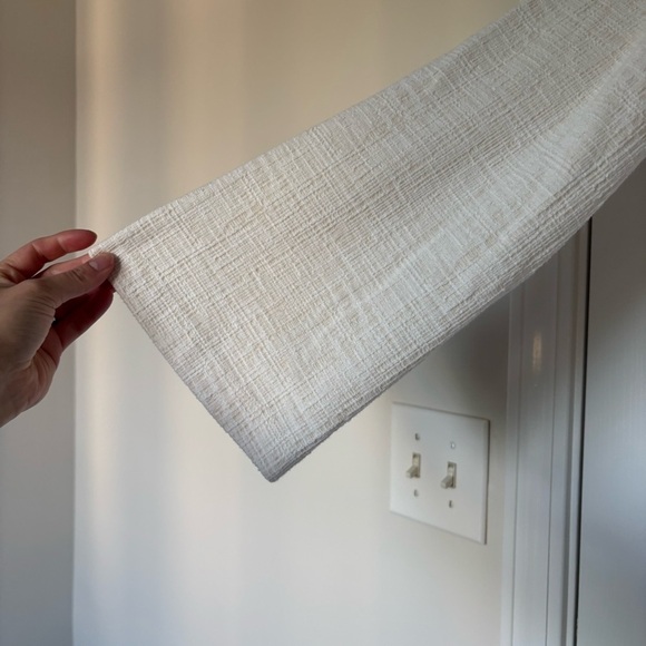 Chico's Cream White Mock Neck Blouse Size 1/ Medium - Picture 2 of 7